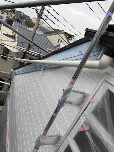外壁塗装、屋根カバー工事 施工時の様子 21