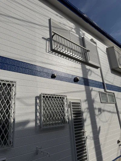 外壁塗装、屋根カバー工事 施工時の様子 13