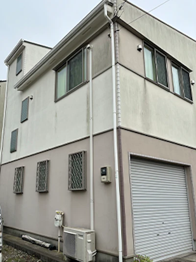 戸建ての外壁・屋根塗装（平塚市） 施工時の様子 1