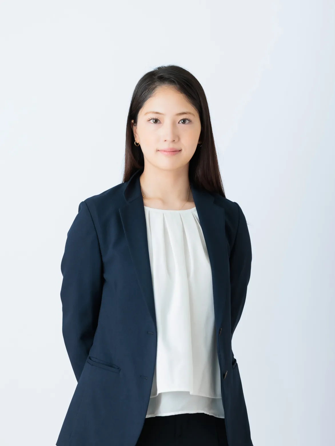 山崎 由貴