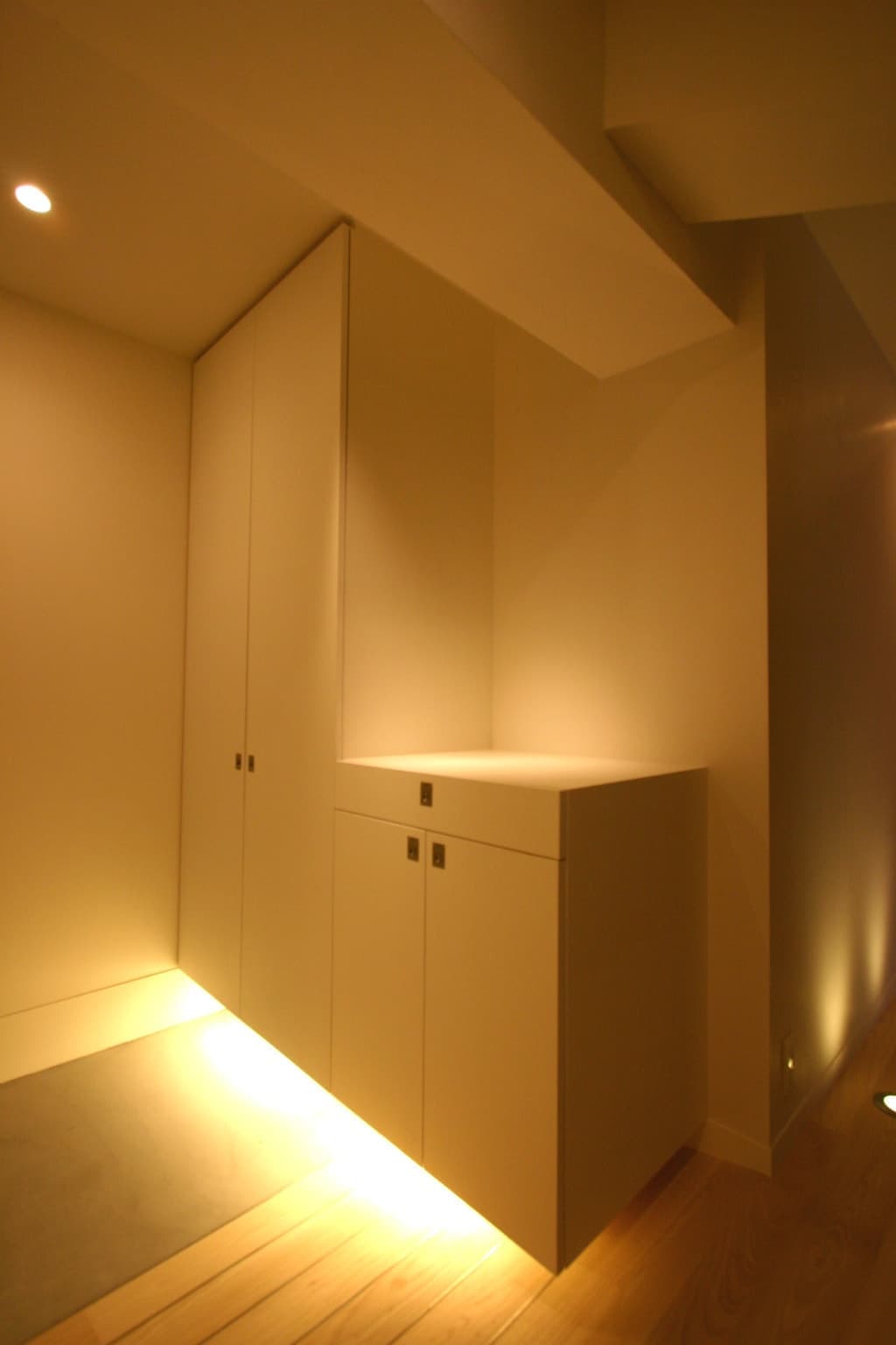 Flat Floating Boxes|別角度から見た完成空間
