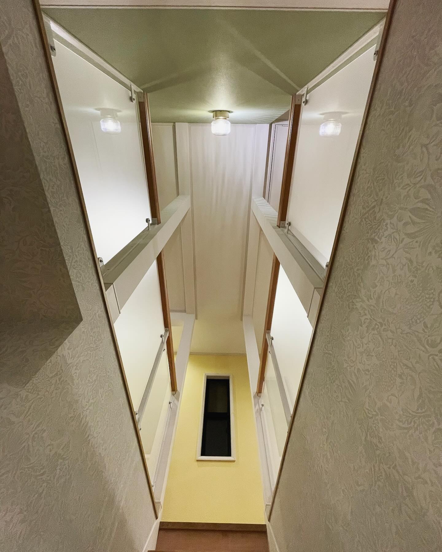 一戸建てのフルリノベーションの施工写真 4