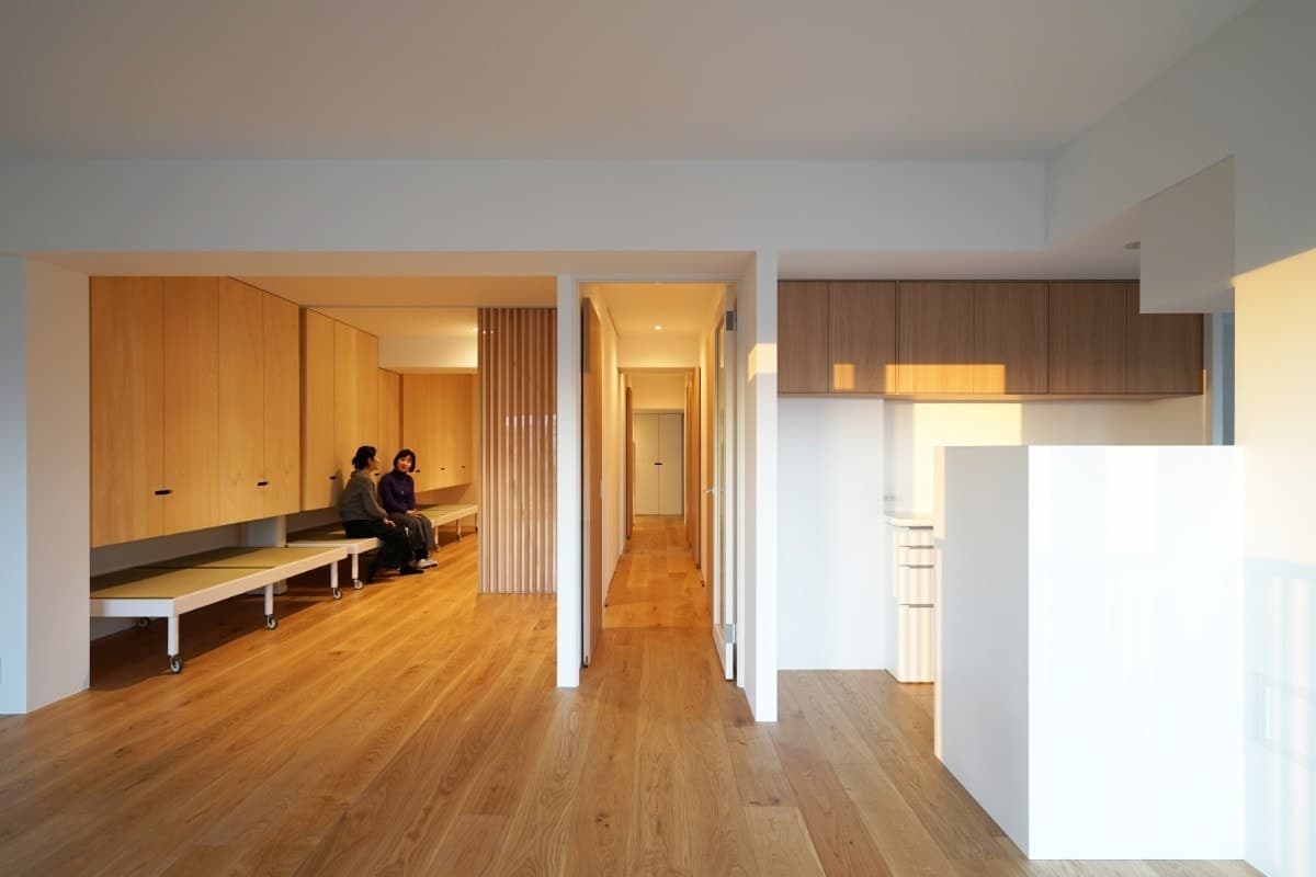 大規模マンションの角部屋｜別角度から見た完成空間
