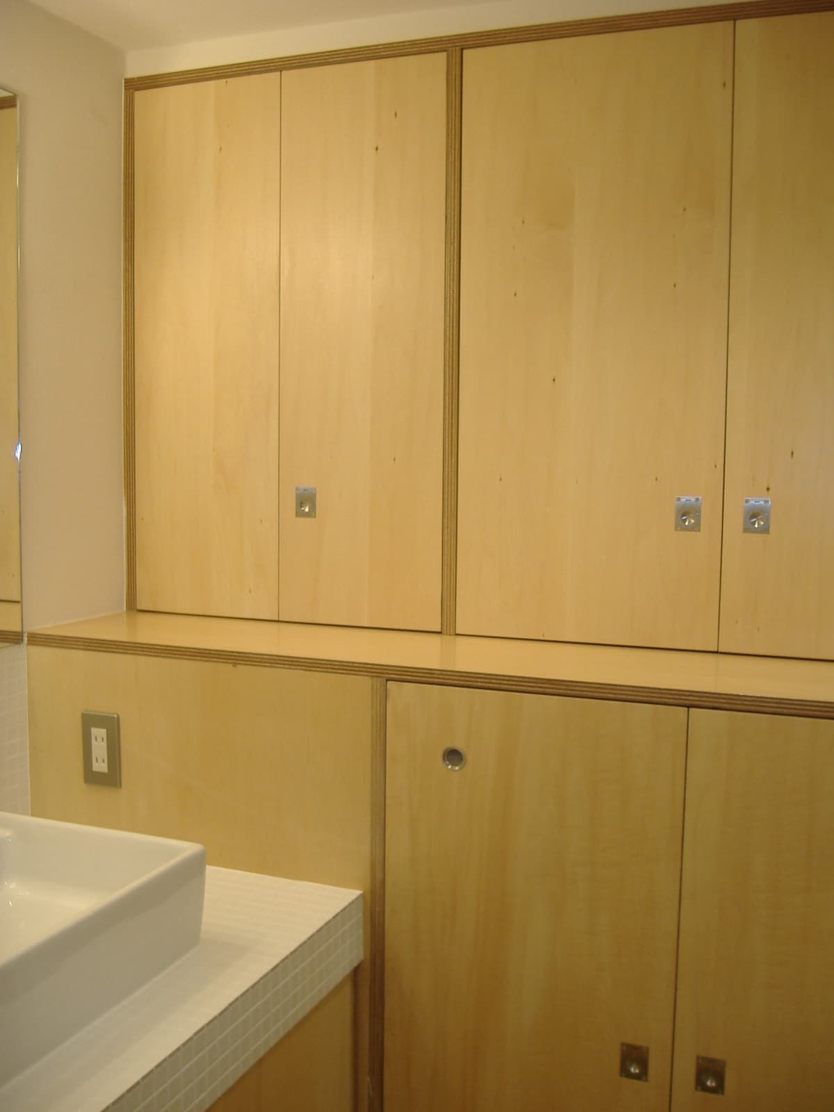 Flat Hiroo｜素材と仕上げのディテール