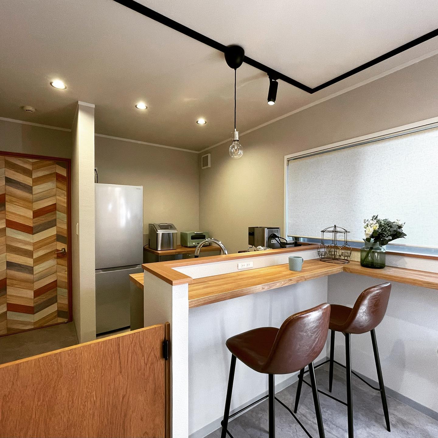 年に1件くらいご相談いただく楽しい案件♪IKEAで作る自宅カフェが完成です😊の施工写真 3