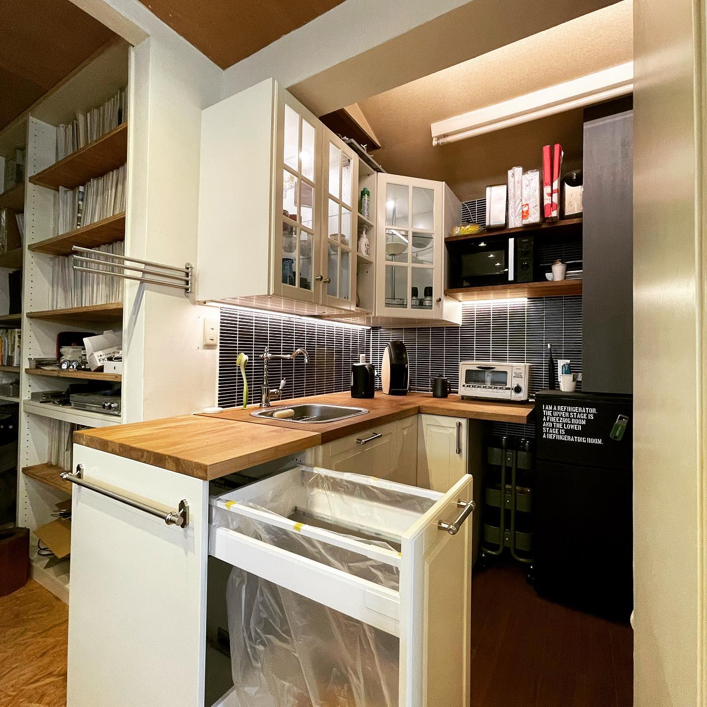 オフィスのIKEAキッチンちょっと延長の施工写真 2