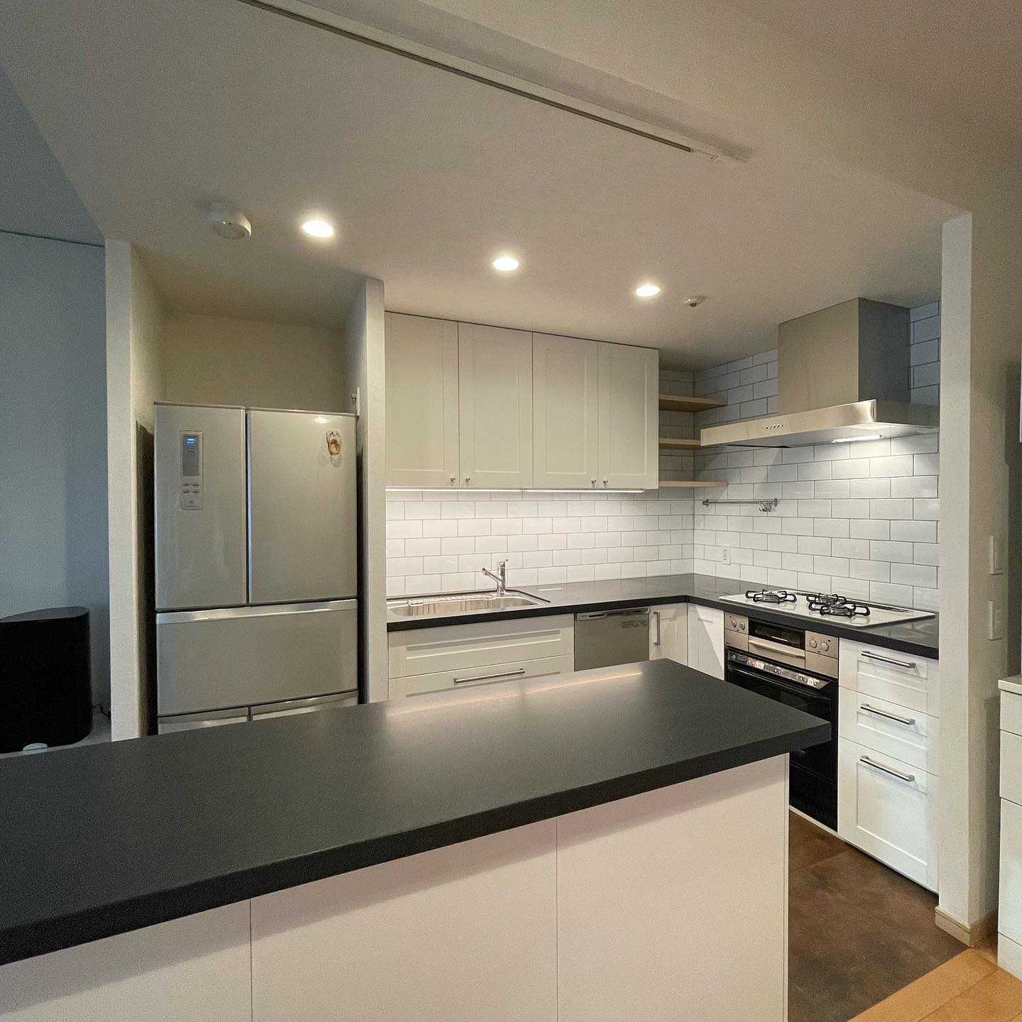IKEAキッチンでマンションのキッチンをリフォームしました！の施工写真 2