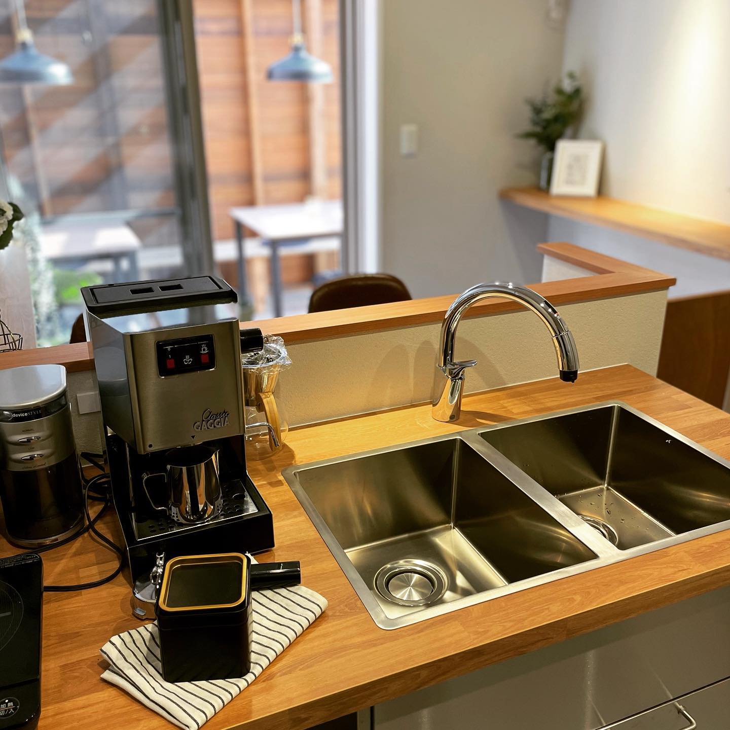 年に1件くらいご相談いただく楽しい案件♪IKEAで作る自宅カフェが完成です😊の施工事例