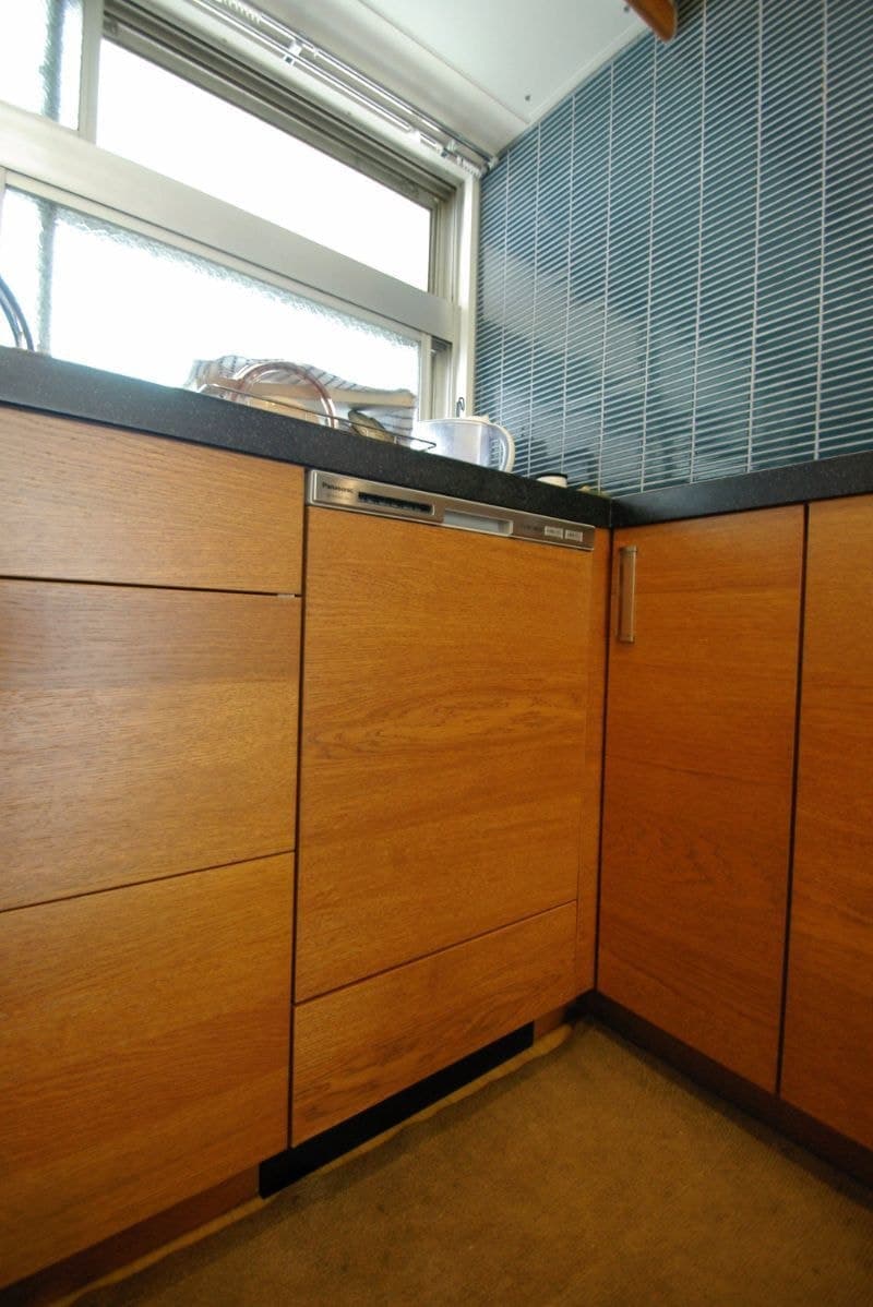 IKEAだからできる変則キッチン|設備と収納の納まり