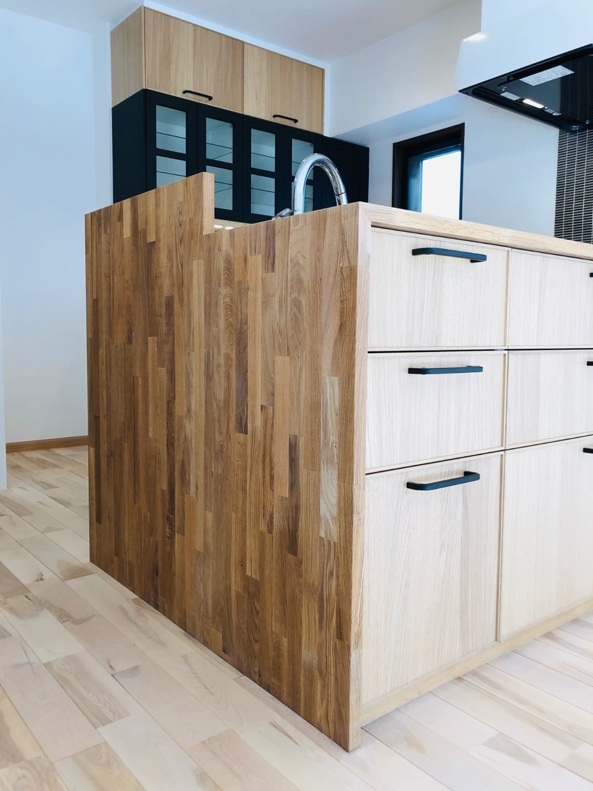 支給品とIKEAで作る進化系未完成リノベ｜素材と仕上げのディテール