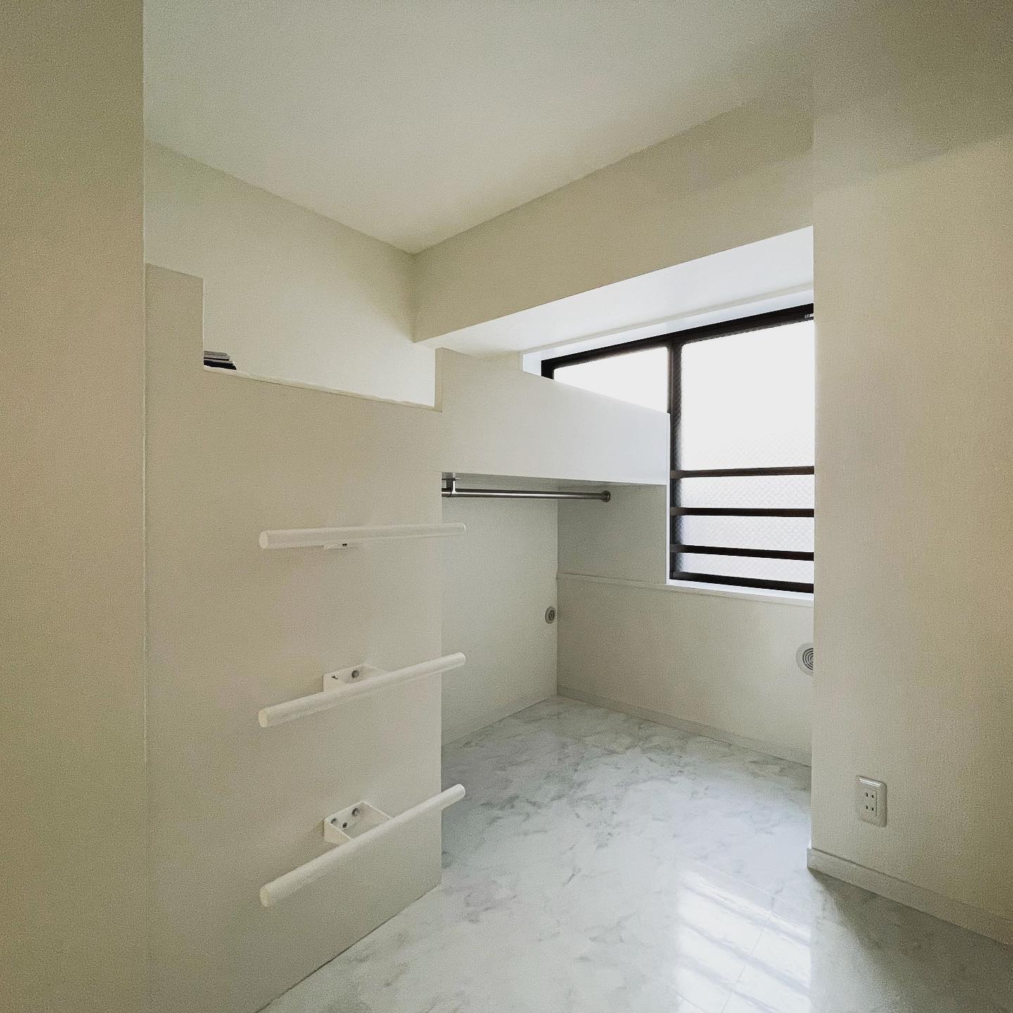 マンションのフルリノベーションですの施工写真 9