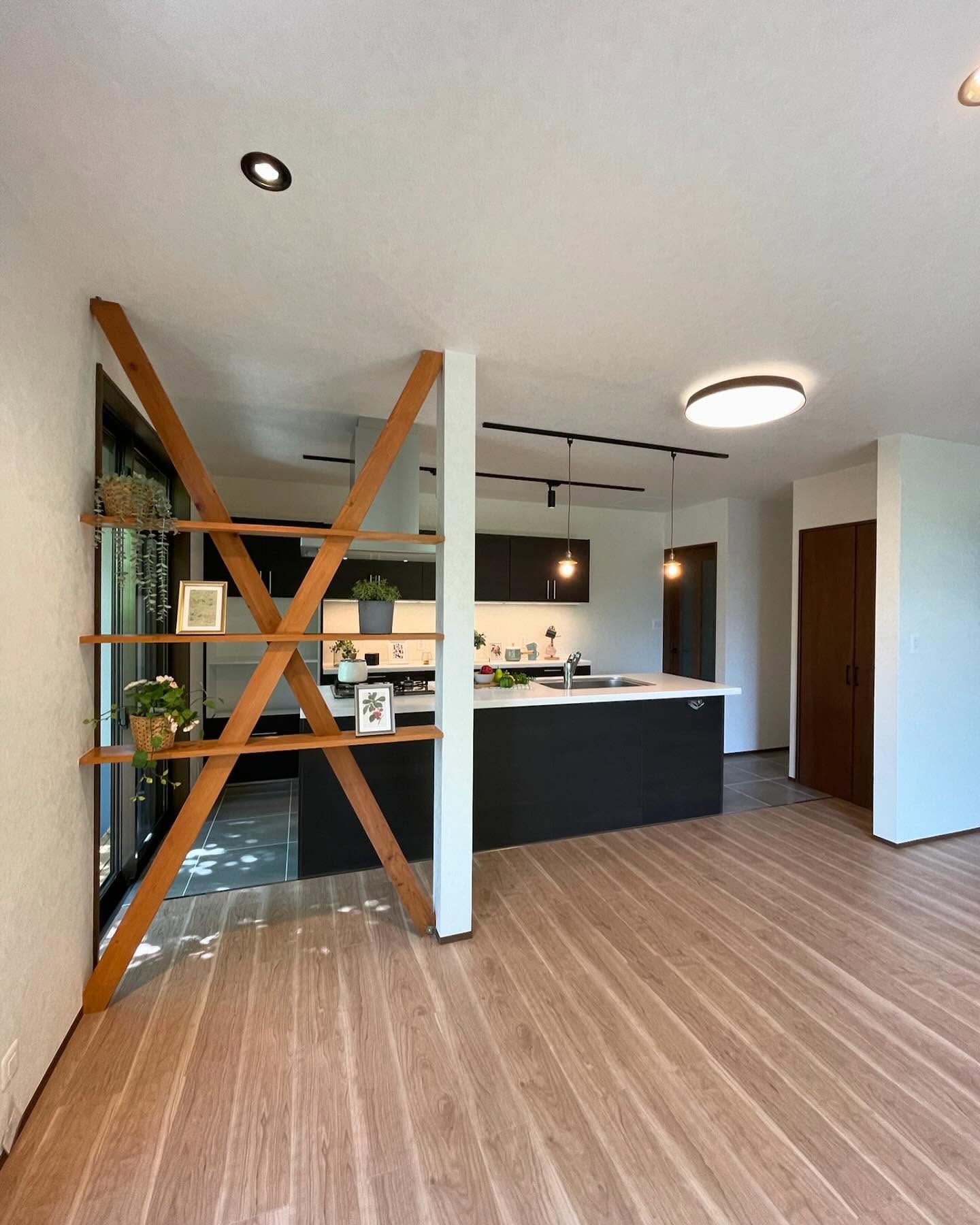 IKEAキッチンで一戸建てをリフォームの施工写真 4
