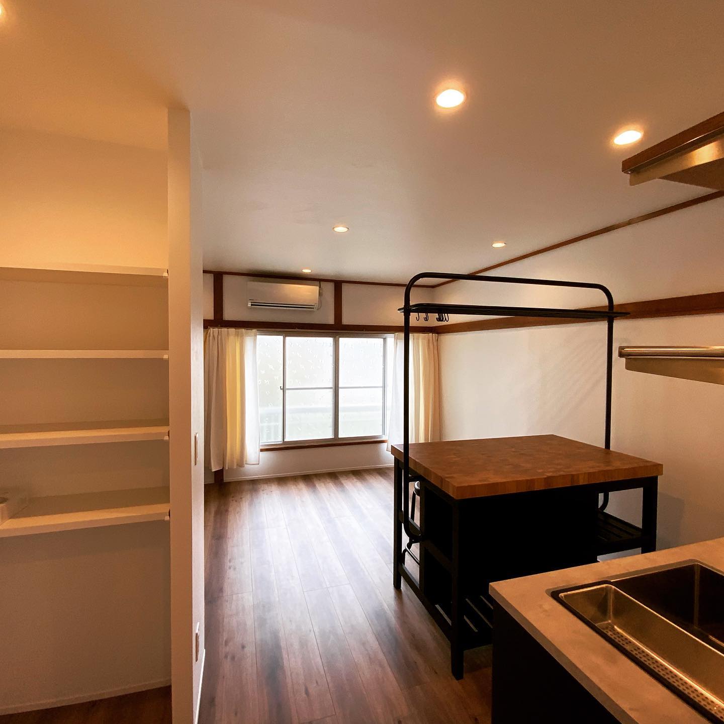 IKEAで作る木造アパートリノベーション♪の施工写真 3