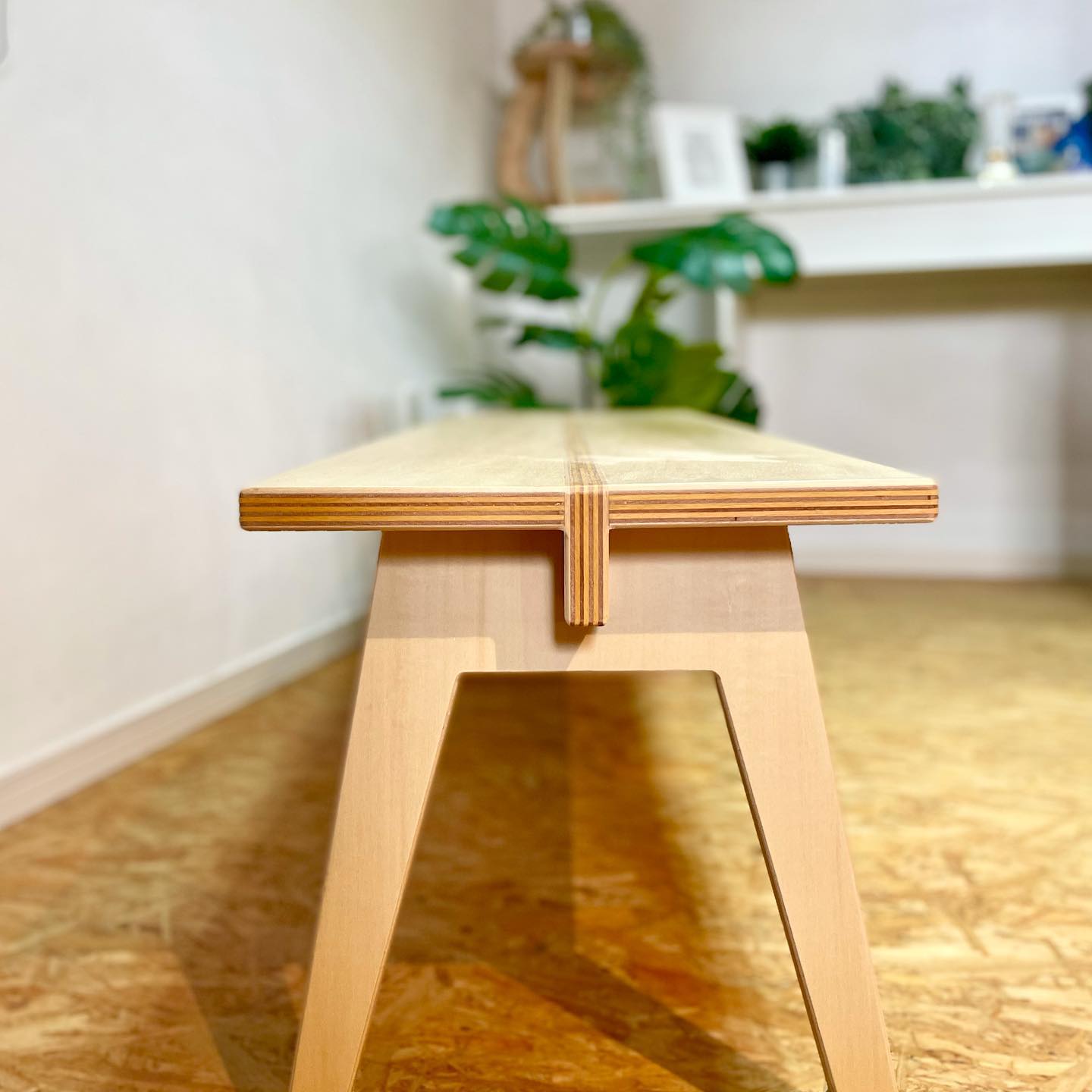 ダイニングテーブル用のベンチも造作させていただきました(^^)の施工写真 3