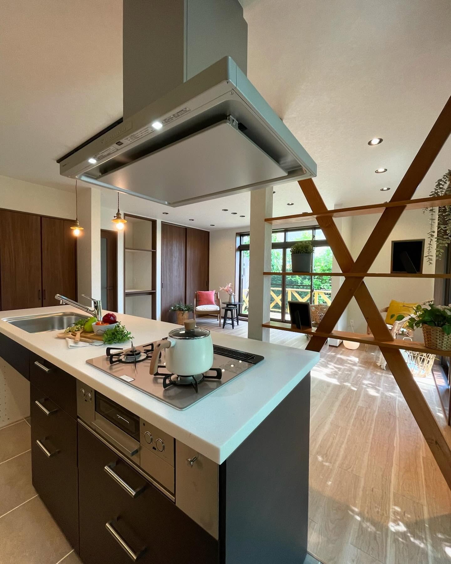 IKEAキッチンで一戸建てをリフォームの施工写真 6