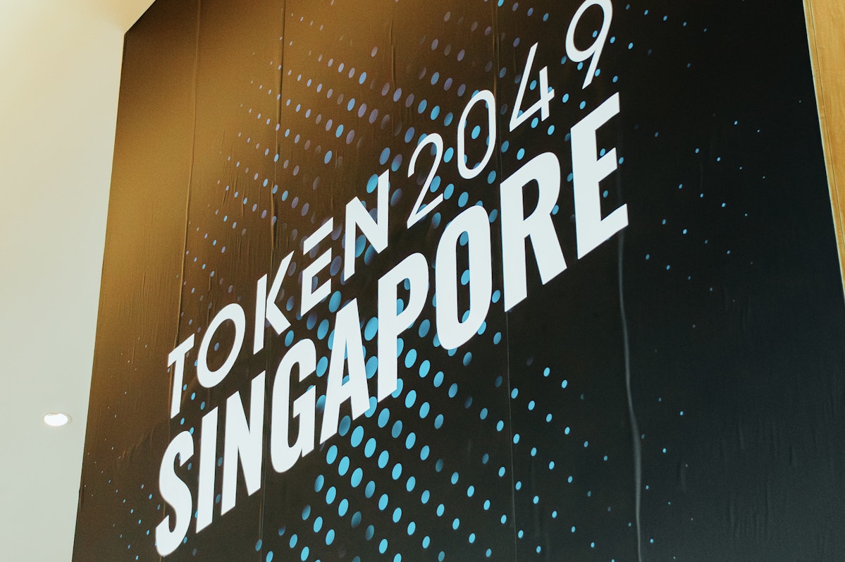 Token2049-3