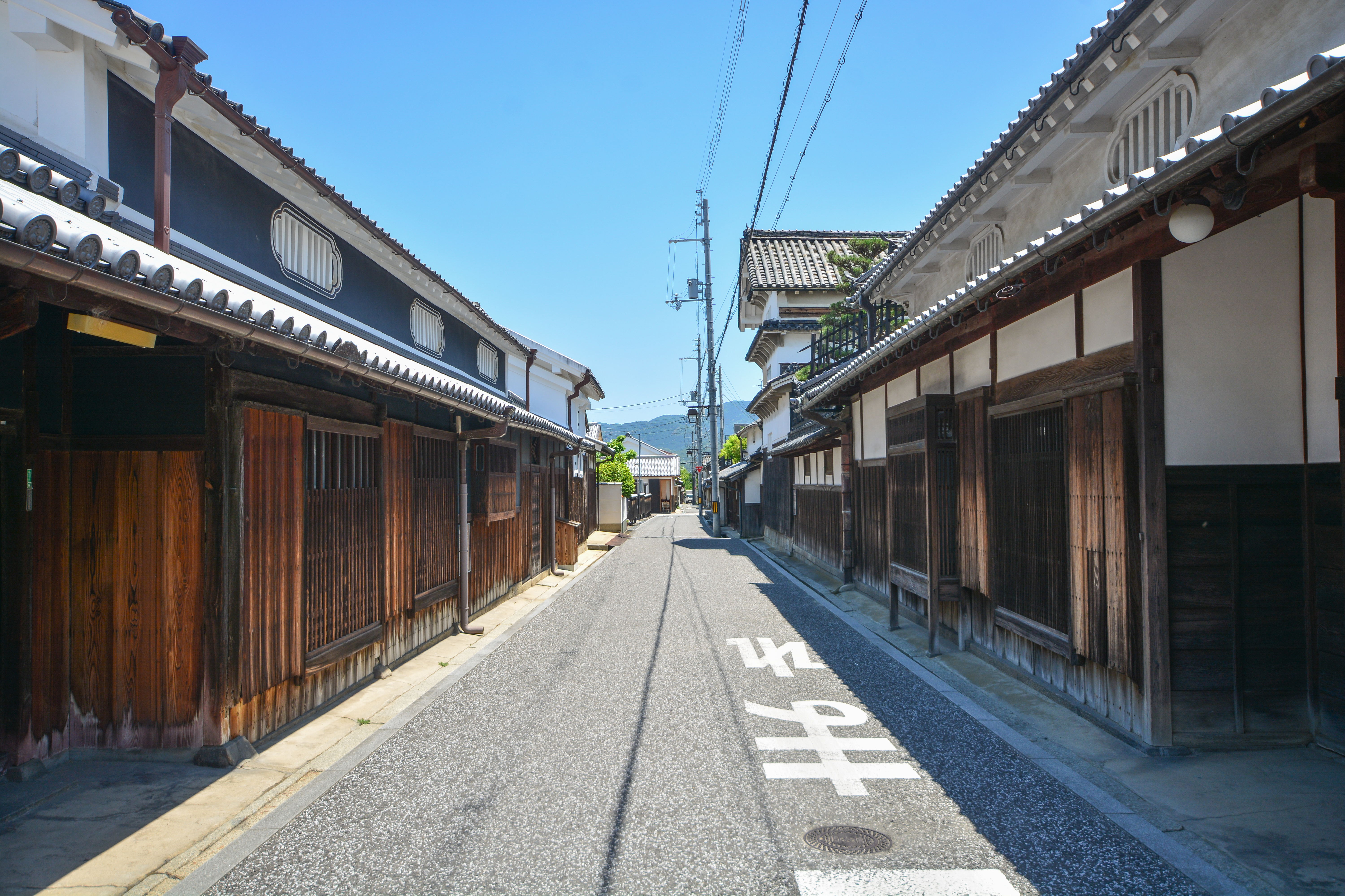 Roads in Japan image