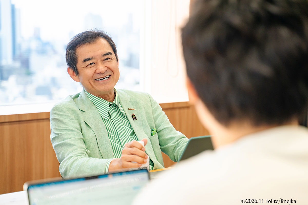 Yoichiro Hirano1