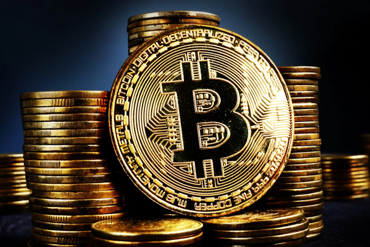 NEWS】ビットコイン、90,000ドル迫る 暗号資産時価総額も過去最高の3兆ドル到達 | Iolite（アイオライト）