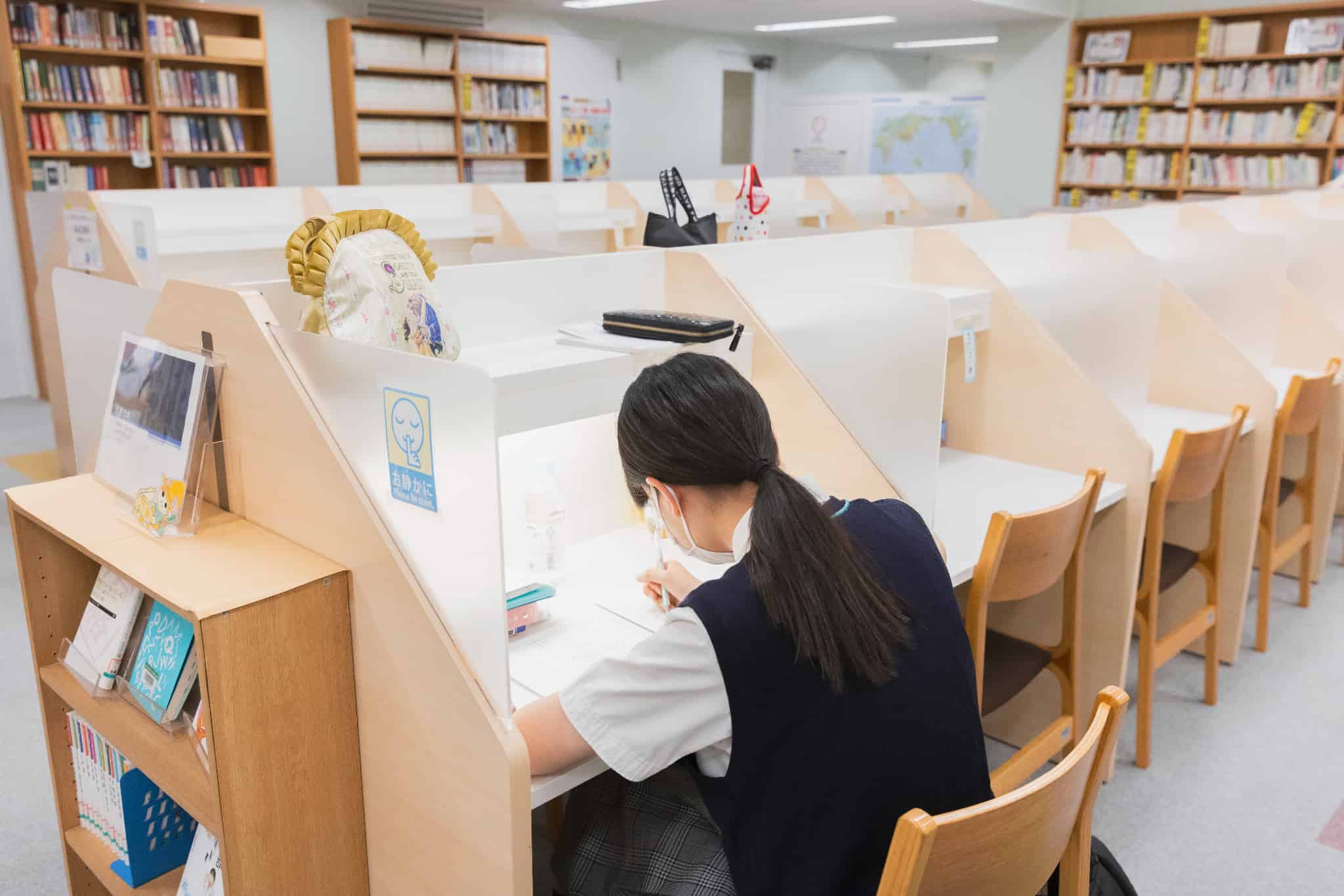 インタビュー】多摩大学附属聖ヶ丘中学高等学校 | オンライン