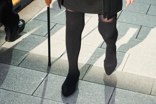 アンデルセンの「人魚姫」は、私の大好きな童話。  この世界に馴染めないすべての人の物語だから。