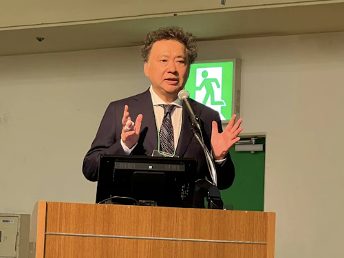 大麻由来の医薬品  　抗てんかん発作薬の可能性と開発状況