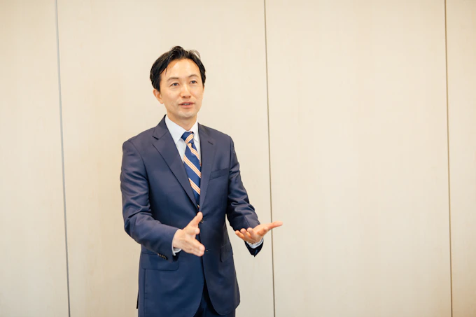 中村亨さんへの取材の写真