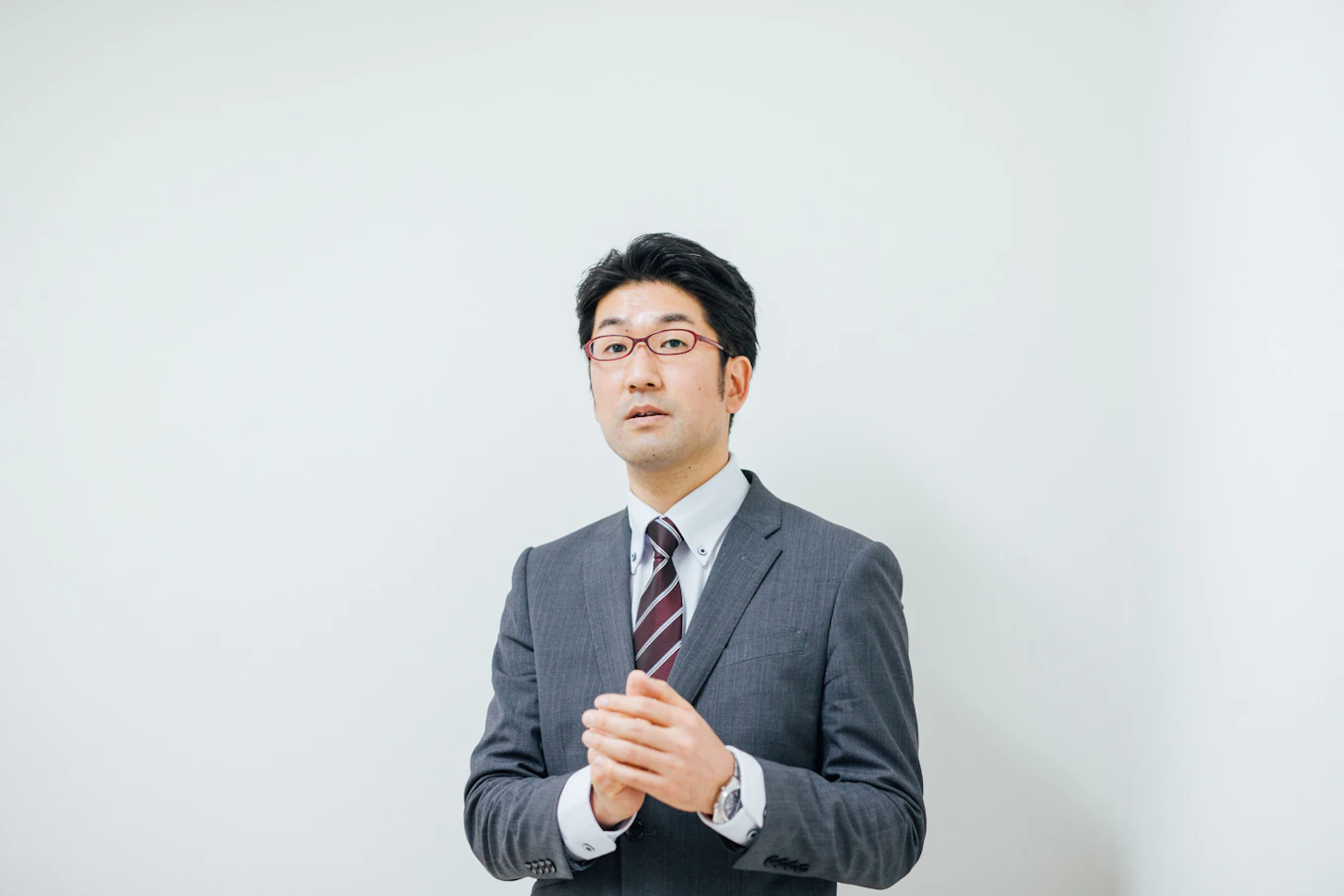 塚越 学さん