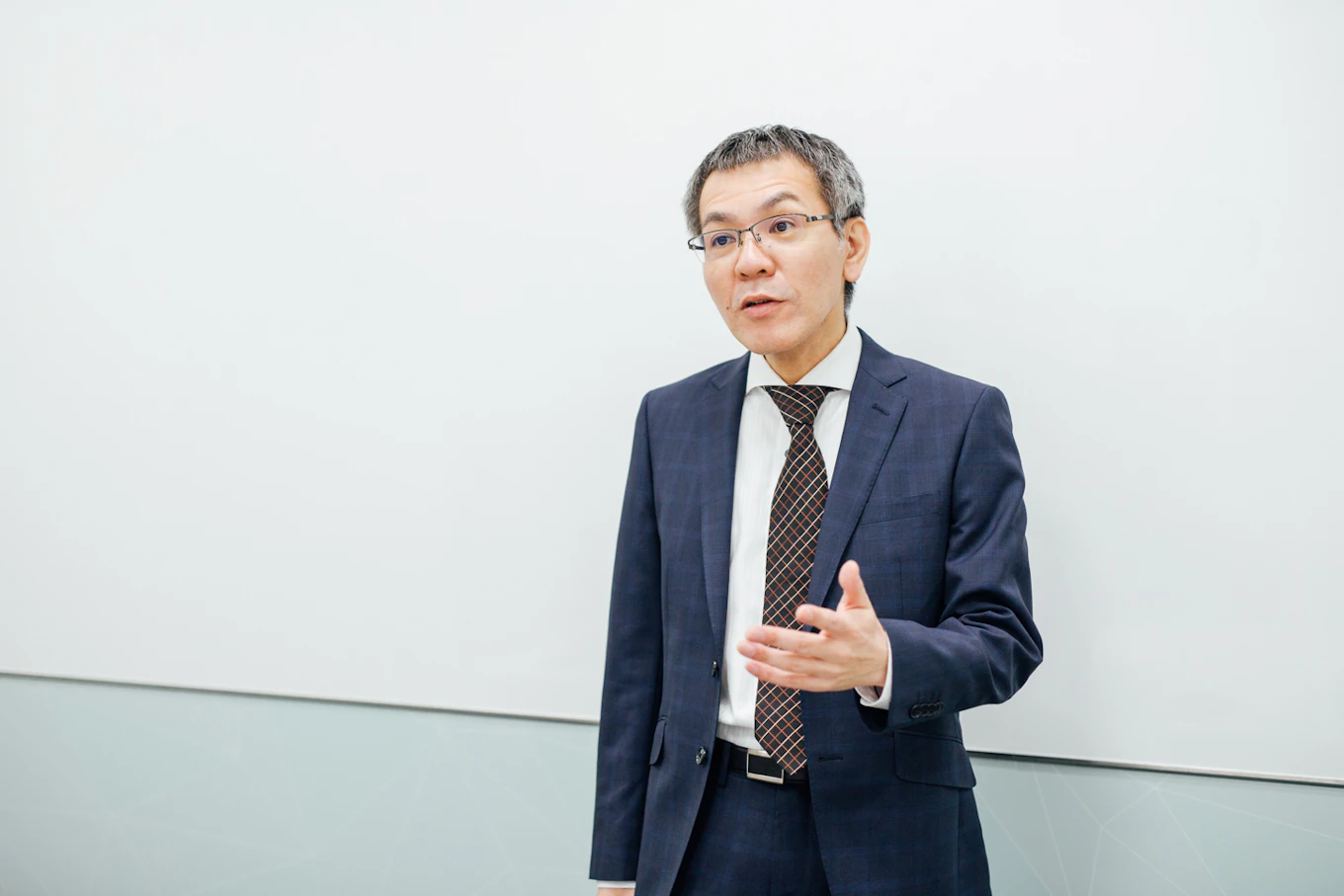 金井 健一さん