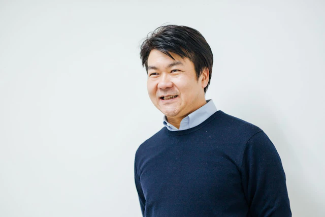 黄 泰成