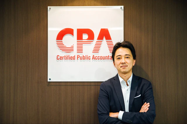東京CPA会計学院が支持される理由。高い合格率だけじゃない、個性的な教育法とは