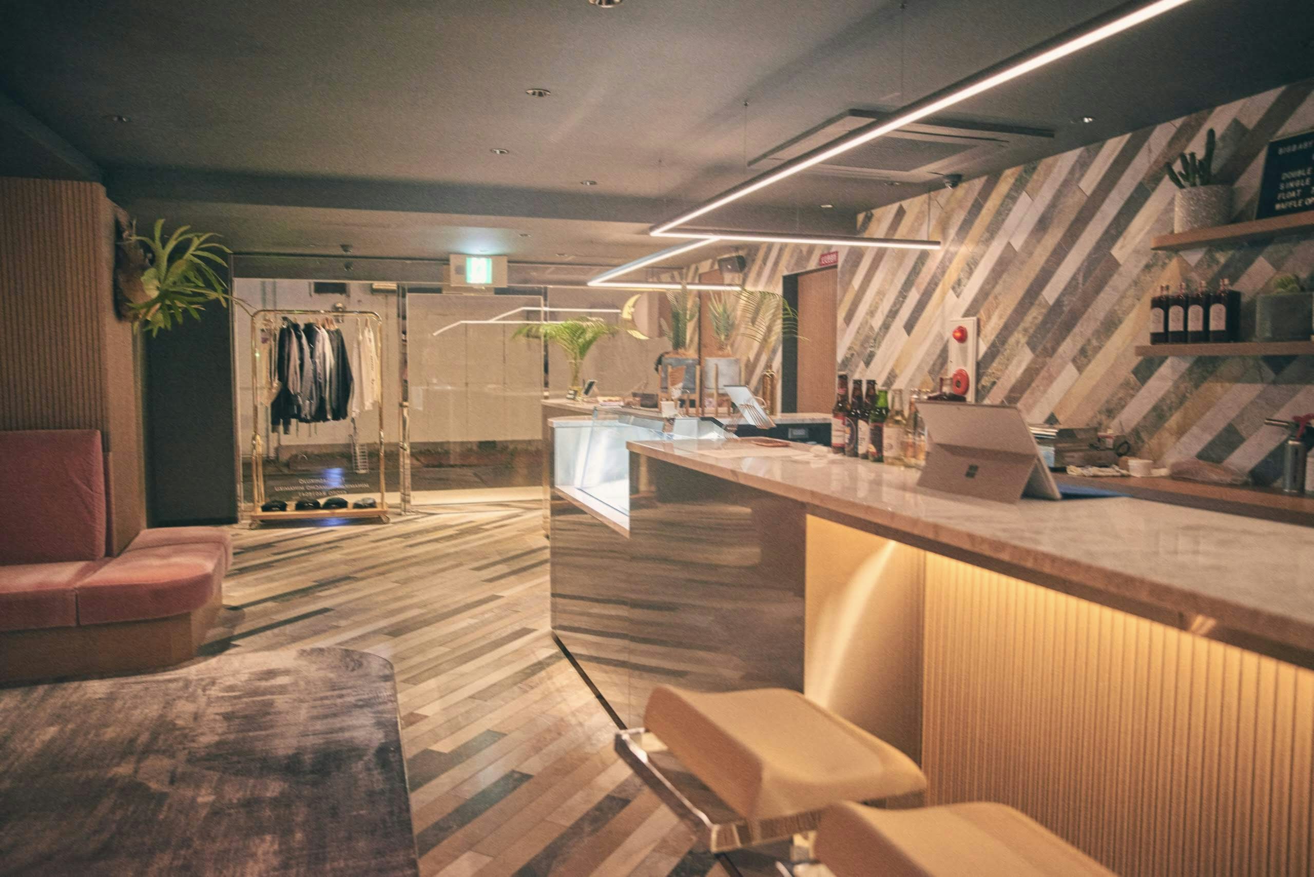 旅人の渇きを癒す「最果ての旅のオアシス」