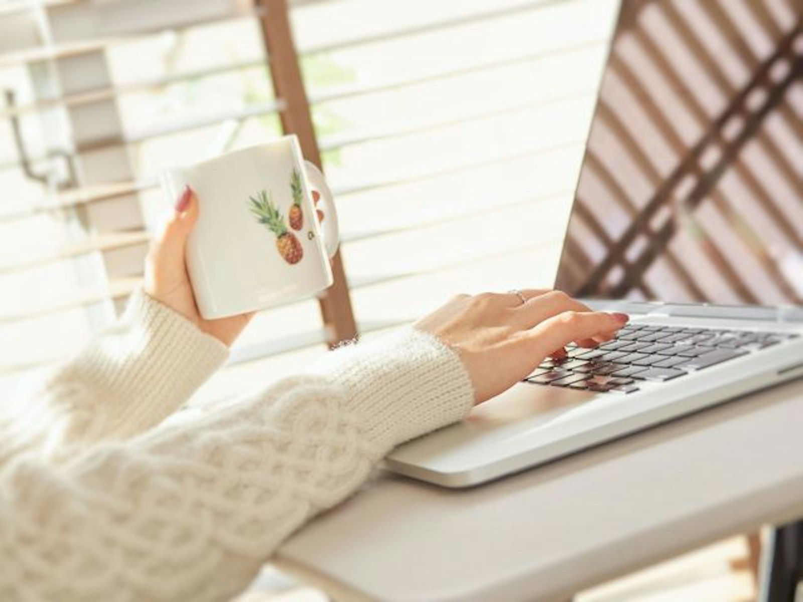 【おすすめ】在宅、リモートワークを上手く機能させるためのツール10選！