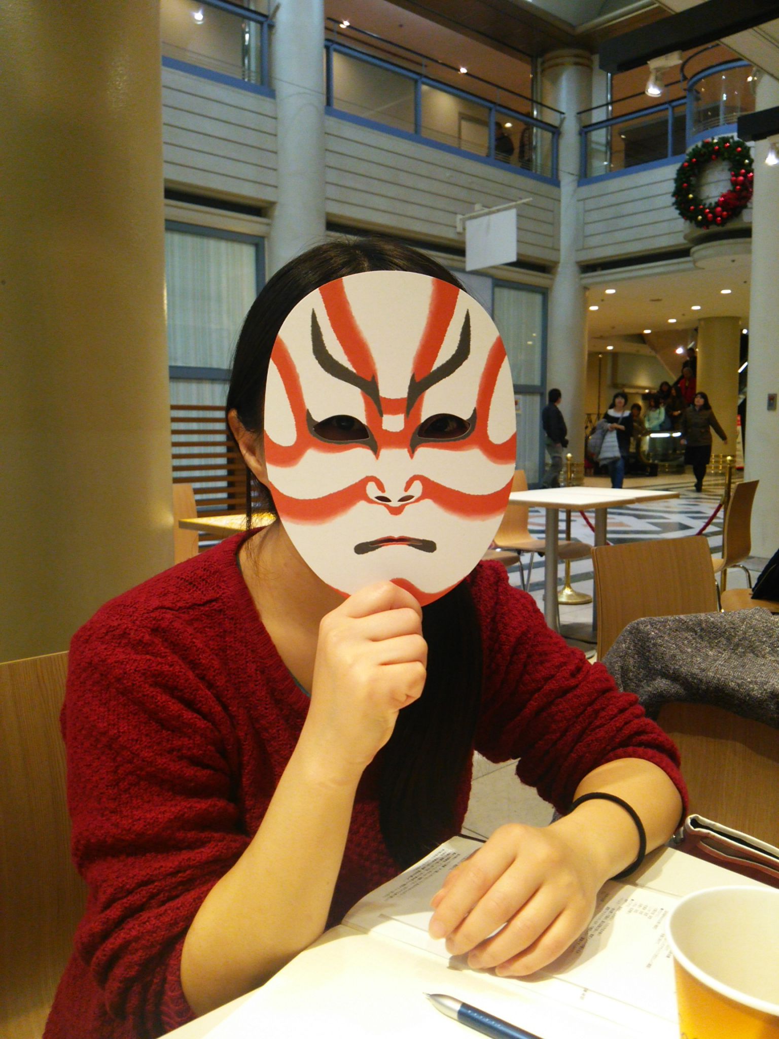 今日は事務局会議。いよいよ年の瀬ですね。