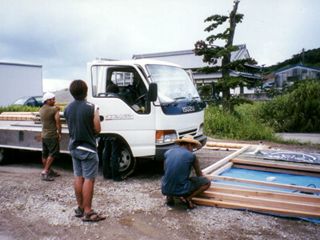 地方班、高知へ前入り 2002年08月06日（火） (2002-08-06)