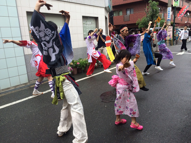 色んな衣装で鳴子華を！！