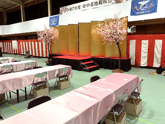 納入実績（懇親会の会場設置【イベント備品のレンタル実績】）のサムネイル画像