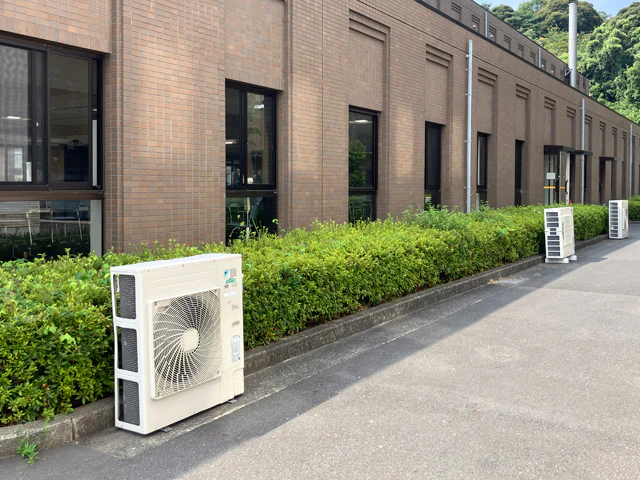 エアコン室外機の設置