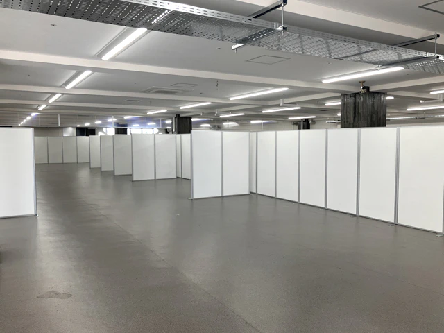 パーテーションの設置写真2