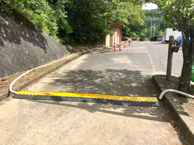 駐車場~体育館までの配線工事