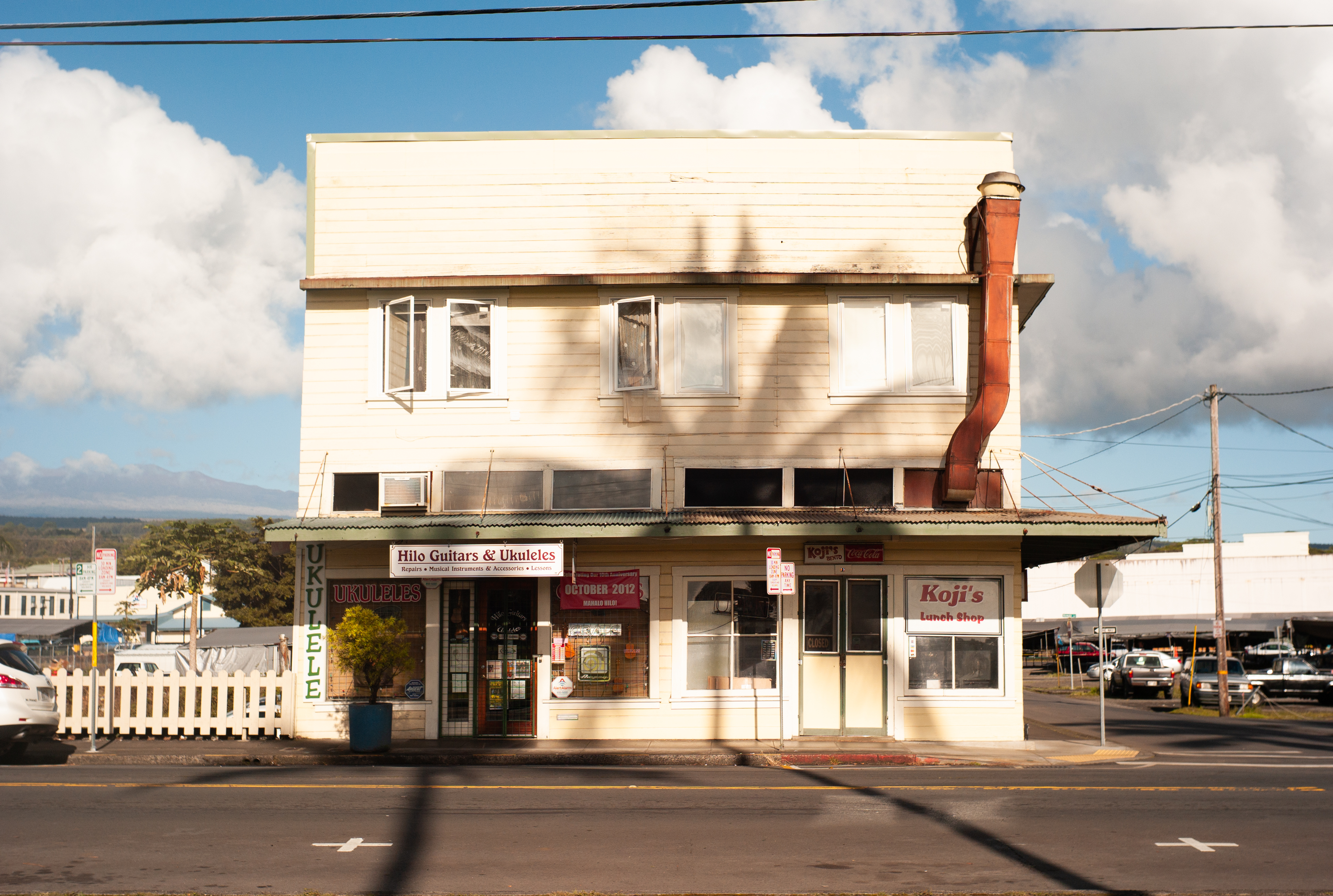 「おかわりする豚汁」