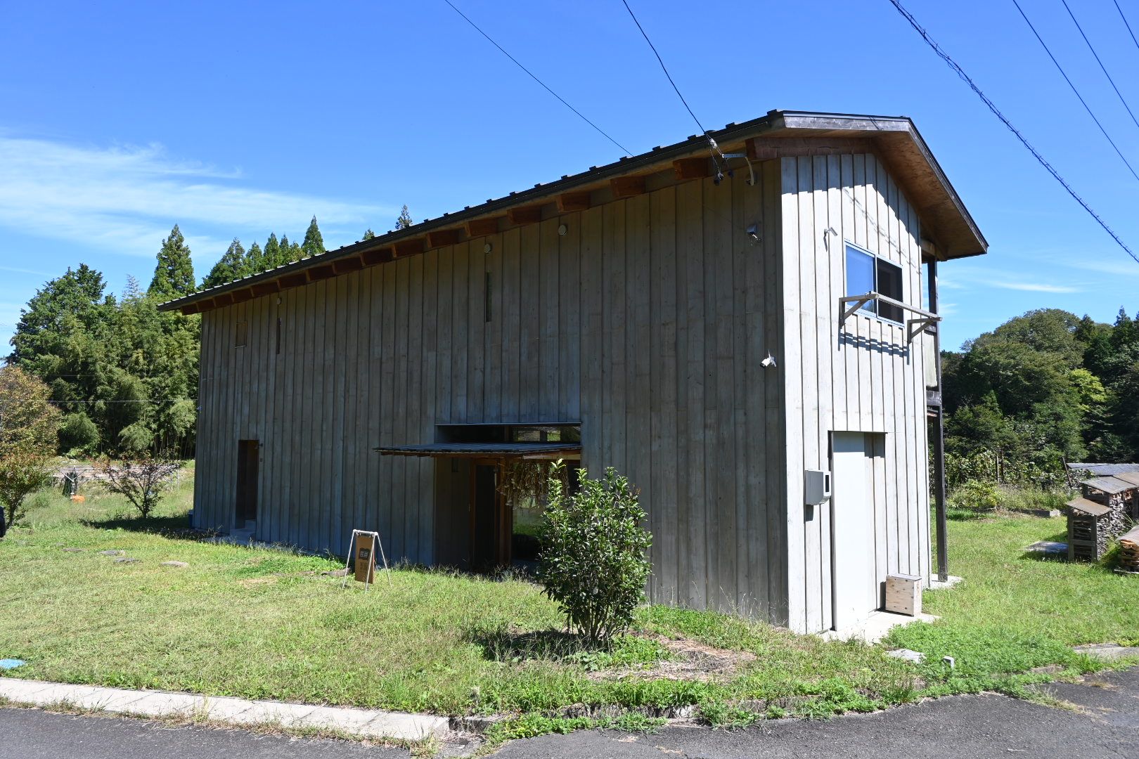 BOOKS&FARM ちいさな庭（岐阜）
