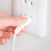 コンセント増設・交換・移設ガイド｜費用相場から安全な電気業者選びまで徹底解説