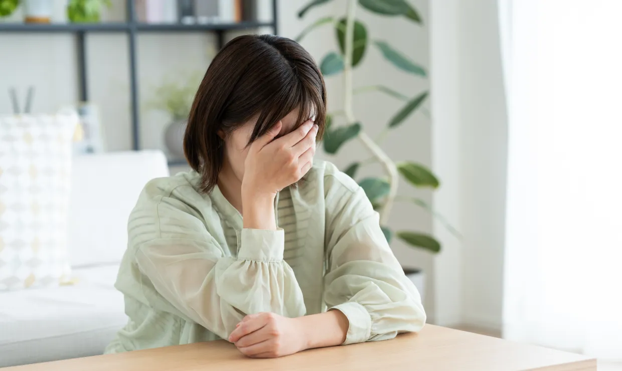 特殊清掃を依頼すべき「判断基準」と自分で清掃するリスク
