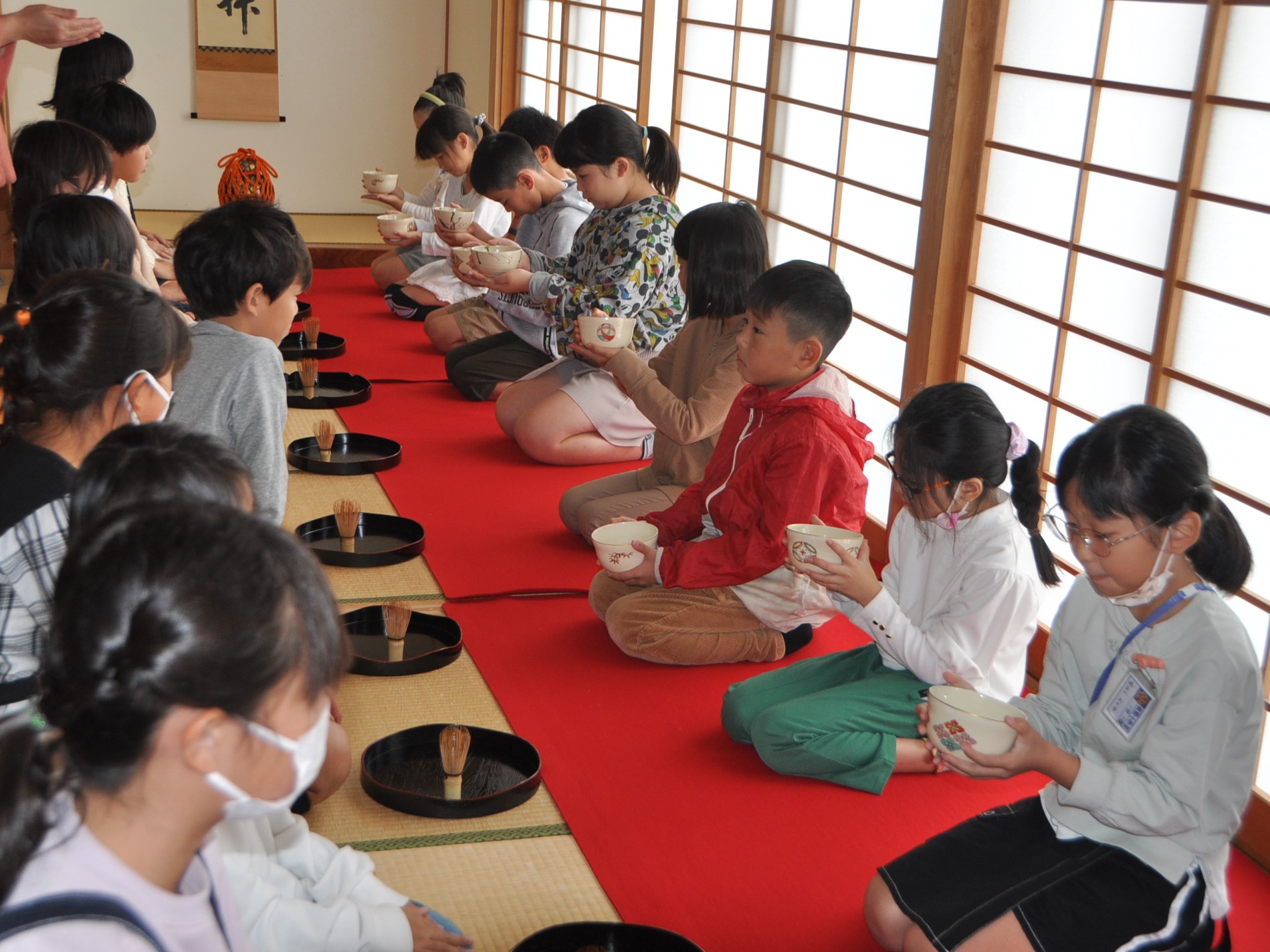 東郷小学校の活動の様子