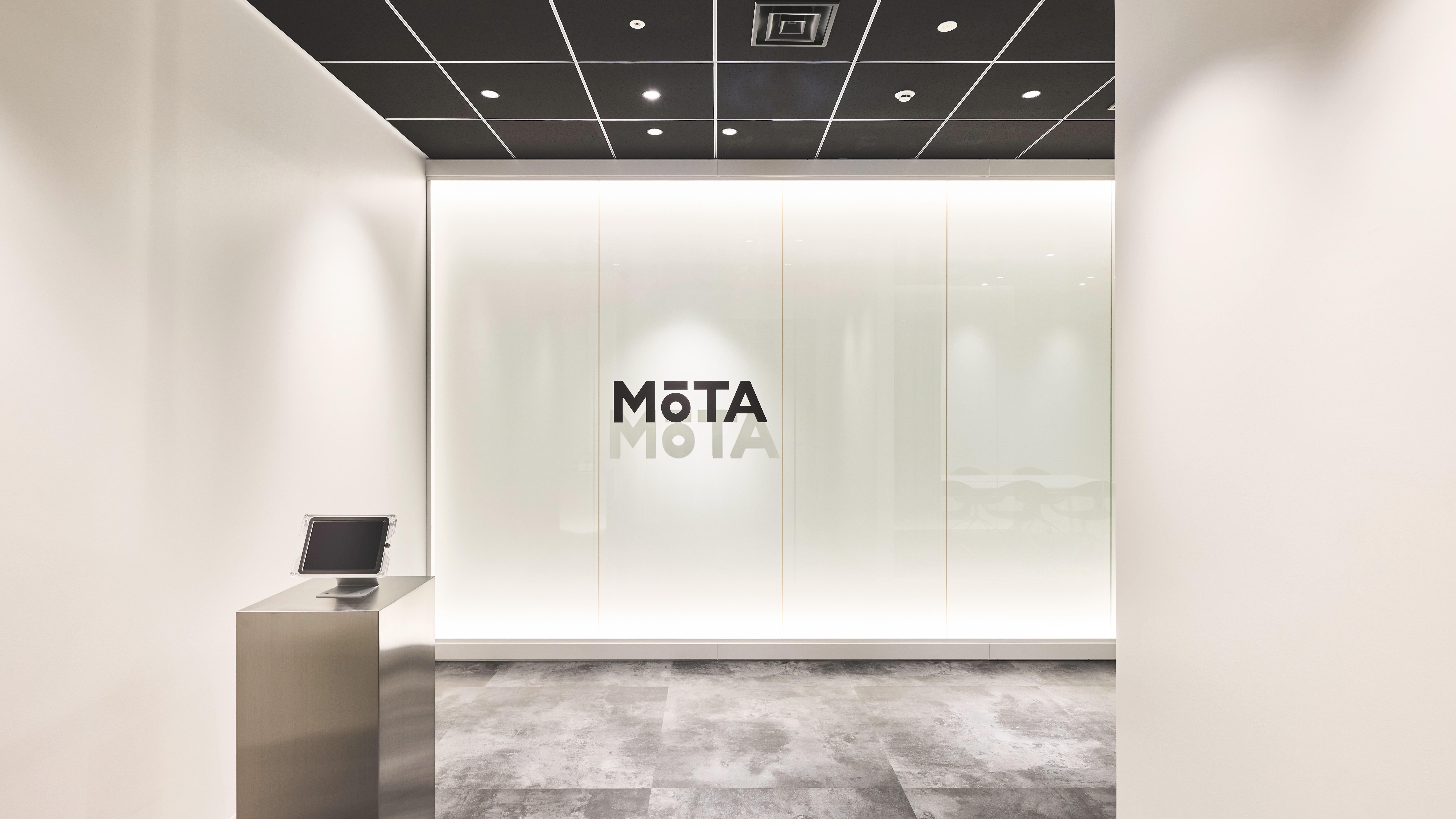 顧客の「不」を最短で解決するビジネス・エンジン。MOTAが2026年4月、赤坂グリーンクロスへ本社移転
