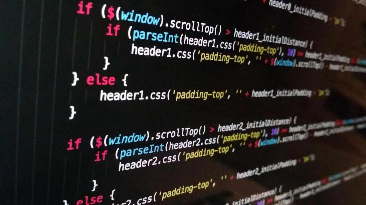 初心者がまず学ぶべきプログラミング言語ランキング｜日本の実務とグローバル比較