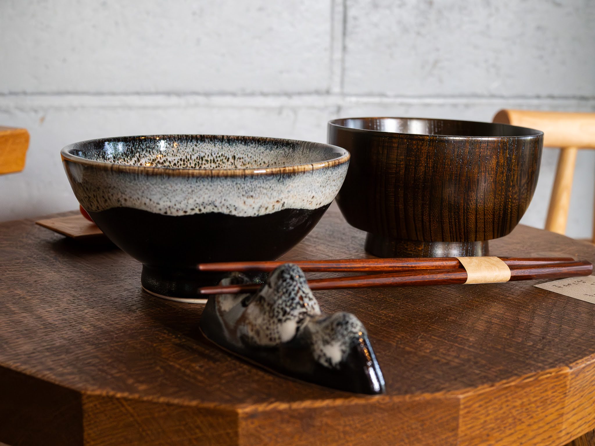 津軽千代造窯】手作りの器が、日々の食卓に彩りを添える。弘前の窯元で