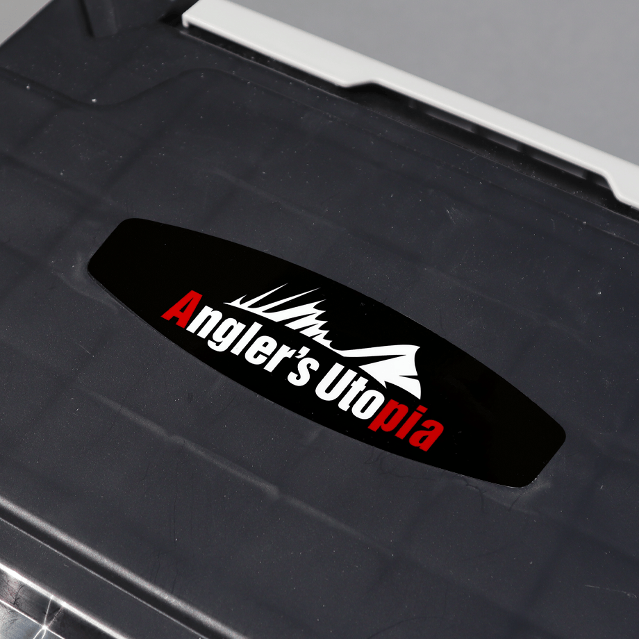 Angler's Utopia バケットマウス ステッカー | アパレル | APIA