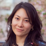 岩井　エリカ氏の写真